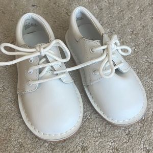 White toddler boy leather dress shoes
